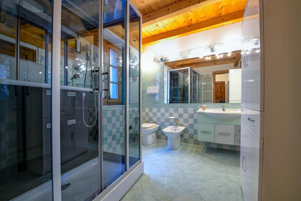 Casa Nel Borgo - Casa Oliva Villa Tremosine Exteriör bild